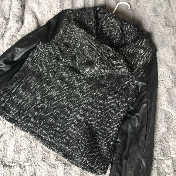 Forever 21 Jacket🖤Size M✨ - Picture 3 of 7